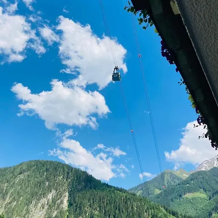 Mountainrock * Mayrhofen